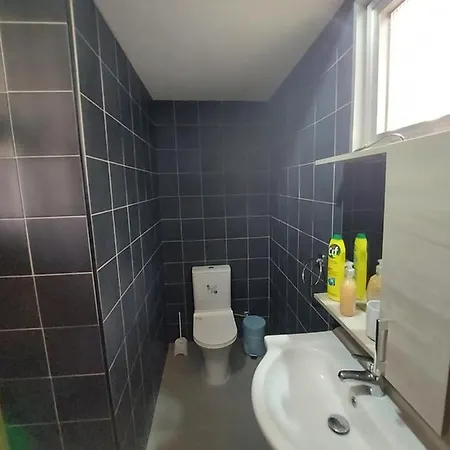 Anna 10 Min Walk From The Maison d'hôtes Larnaca