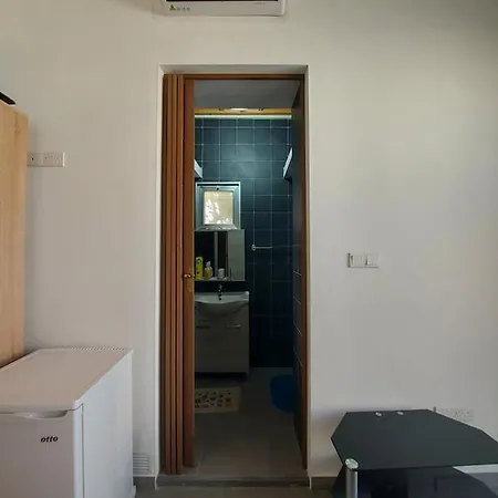 بيت ضيافة Anna 10 Min Walk From The لارنكا